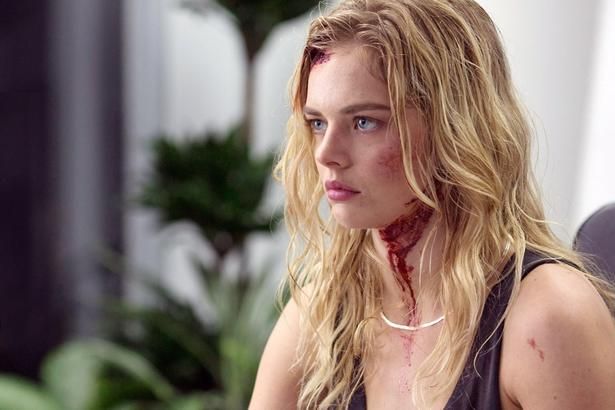 【写真を見る】数々のホラー映画で存在感を放つこの爆イケ美女の正体とは？(『Z Inc. ゼット・インク』) [c] RLJ Entertainment /Courtesy Everett Collection