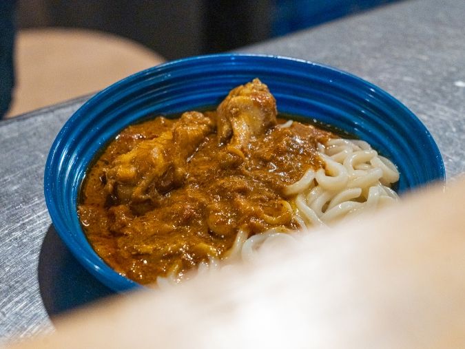 粉やなぎ スリランカカレーうどん