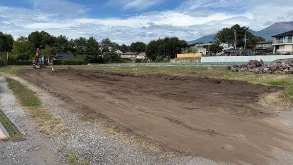 【長野県御代田町】コージーホーム、”ちいさなまちづくり”プロジェクト「ココテラス」第一号住宅が完成