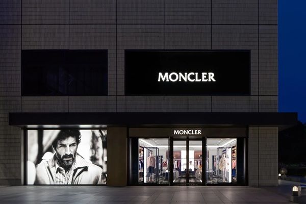 【石川県金沢市】モンクレールの新店舗が香林坊アトリオ内にオープン！アウターウェアやアクセサリーも