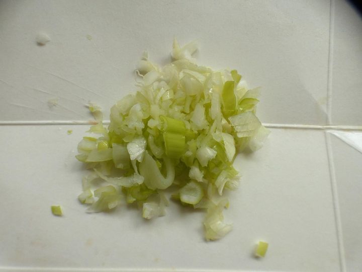 材料4つ！「トマトのネギチーズ焼き」