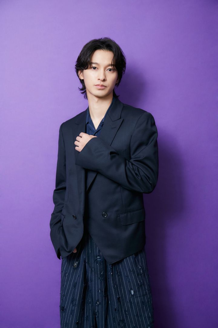 富本惣昭、『ブルーロック』二子一揮役に抜擢 現場で座長・高橋文哉の姿から学んだこととは width=
