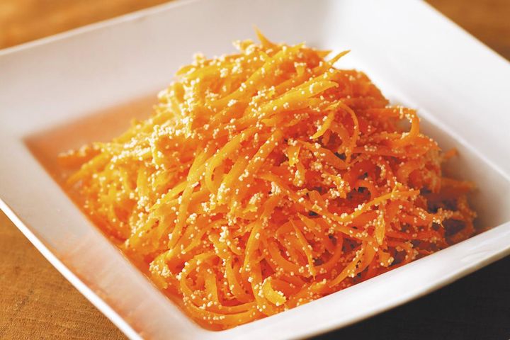くすみのない肌を食事で目指すなら？にんじんのβカロテン解説と簡単2レシピを紹介