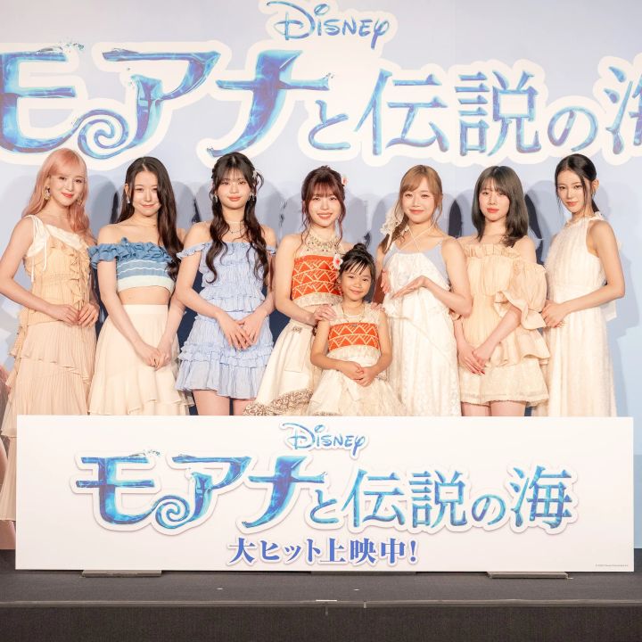 『モアナと伝説の海』大ヒット御礼イベントに登壇したTSUZUMI、倉田瑛茉、ME:Iメンバー