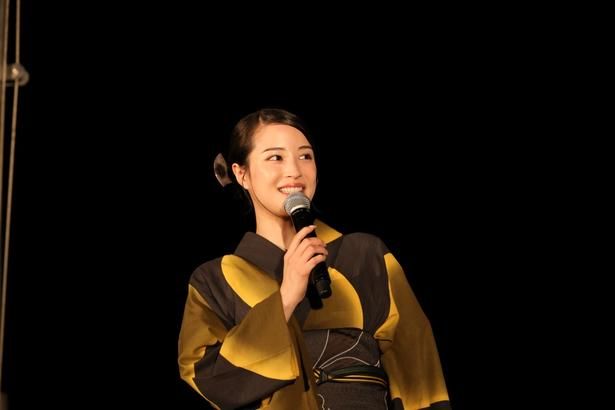 「思い切りおんまく花火大会を楽しめるというのが、とてもご褒美のような時間です」と語った広瀬すず [c]2026「汝、星のごとく」製作委員会 [c]凪良ゆう／講談社ゆう／講談社
