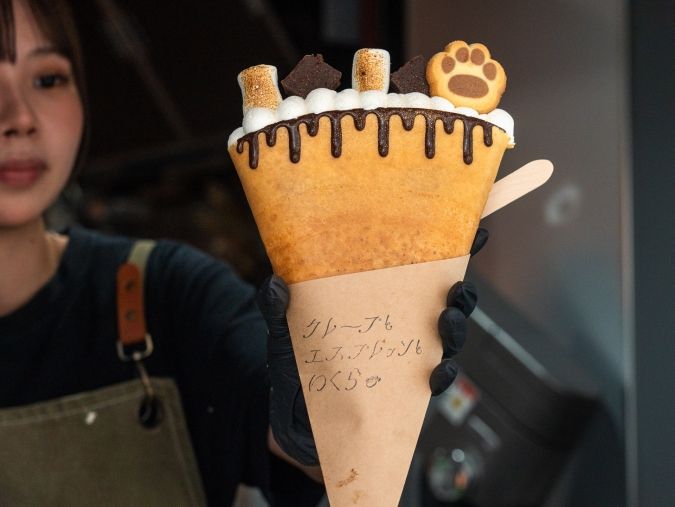 クレープとエスプレッソといくら ガトースモアチョコメルト