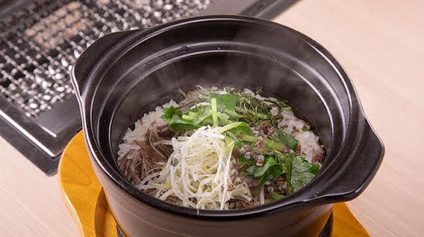 【東京都千代田区】「焼肉あきら 神田」、全13品・2時間飲み放題付きの贅沢なコースを好評につき提供延長