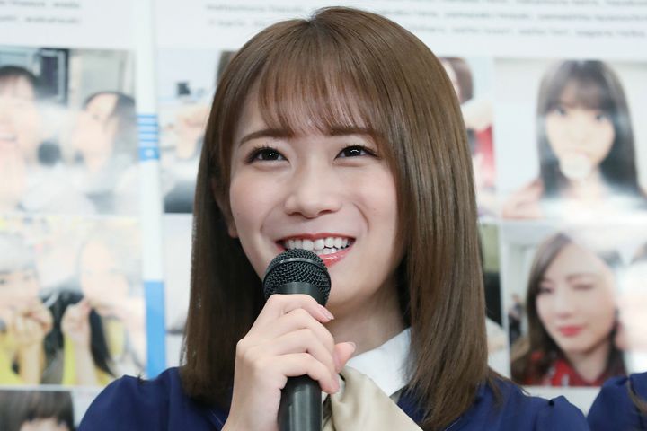 乃木坂46の元メンバー秋元真夏さん（2019年12月16日、時事）