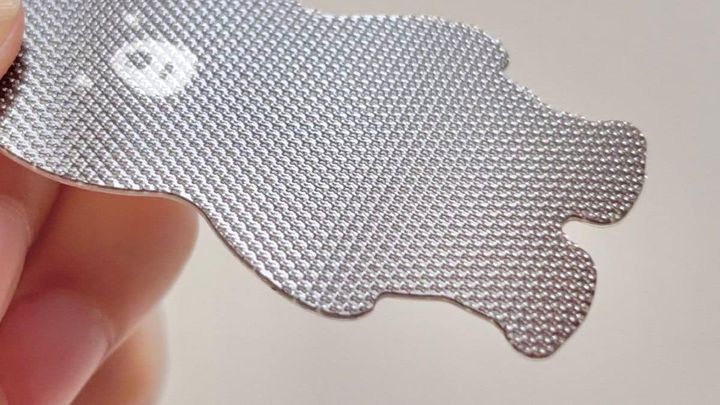 セリア「スポンジキャッチ」の意外な使い道！タオルホルダーとして使ってみました