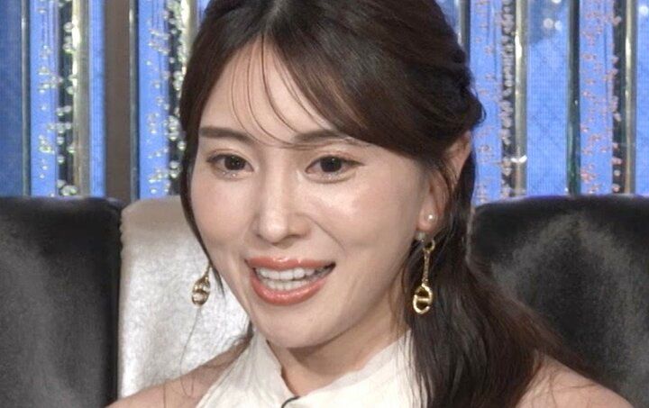 【写真・画像】2児の母になった33歳・元グラドル「家に帰って子供の顔を見たら…」水着ロケの後悔を明かす 1枚目