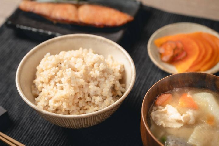 玄米を使った定食