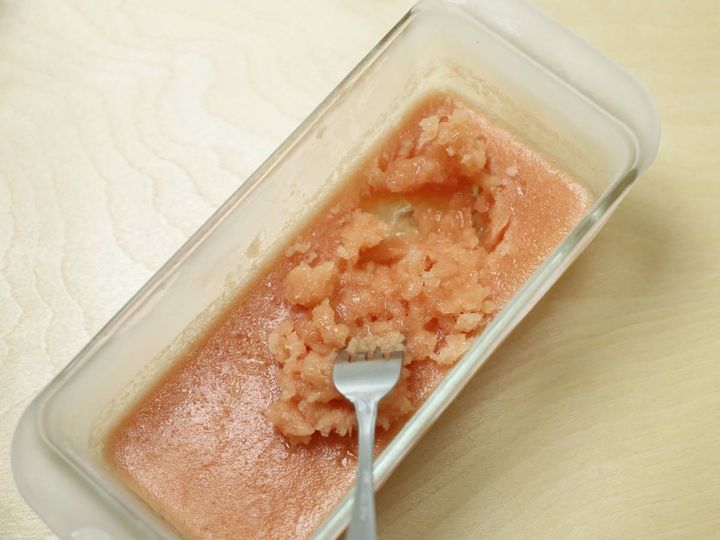 ほのかな甘味でひんやりスッキリ！簡単トマトのソルベレシピ04