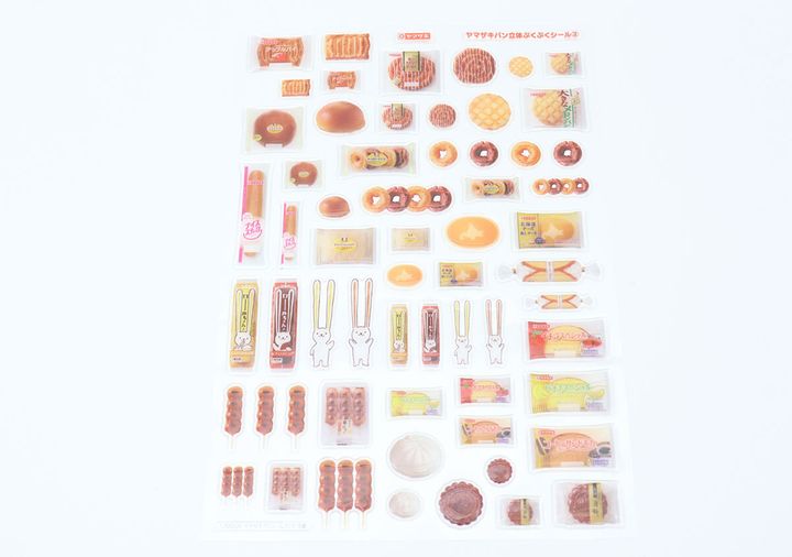 ヤマザキパンのパンや菓子を模した立体シールシート2枚目