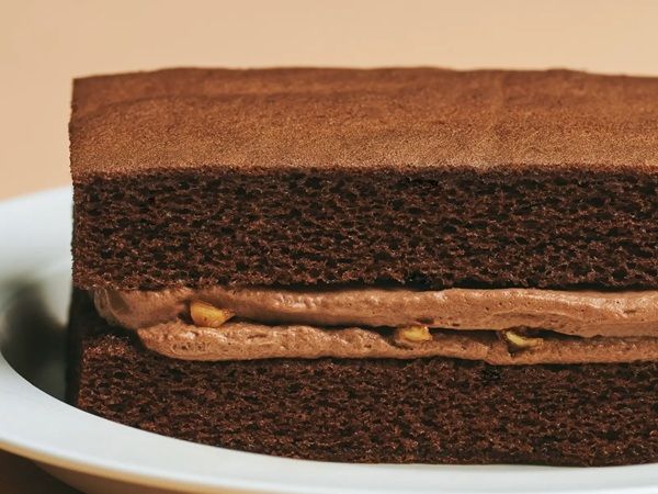 【東京都・神奈川県・千葉県・埼玉県】(NO) RAISIN SANDWICHの「ふあふあサンド」2品が関東エリアのセブン−イレブンに登場
