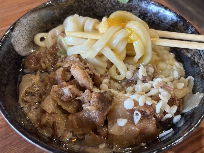 鬼盛りうどんたけちゃん 肉うどん