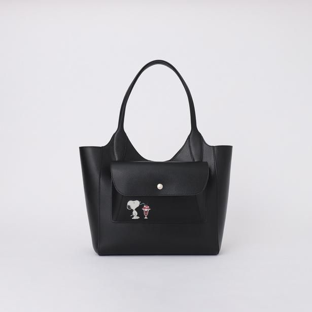 「フルラ レア S トート(ネロ)」(7万9200円)