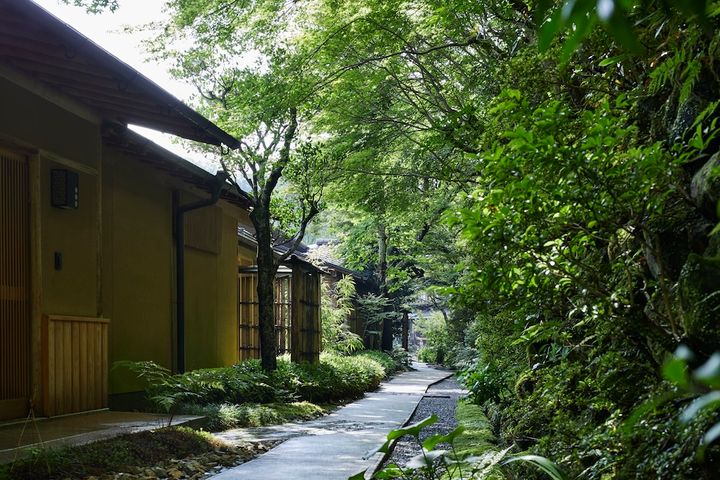 星のや京都 庭路地