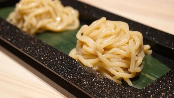 【東京都渋谷区】「しゃぶしゃぶ龍樹」が羅臼昆布や豚骨、魚介の旨味で味わうつけ麺2種を提供開始