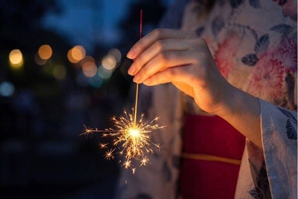 【東京都町田市】夜の公園で夏祭りの定番メニューや花火、音楽を楽しめる「YAKUSHI夏祭り」開催！