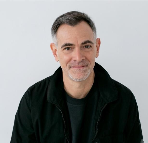 SFグラフィック・ノベル「TECH」を手掛けたヴィンチェンゾ・ナタリ監督