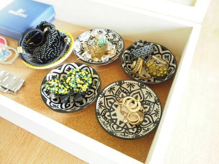 つい買っちゃう【セリア】の小皿。わが家ではこんな風に使っています♪〈活用アイデア〉