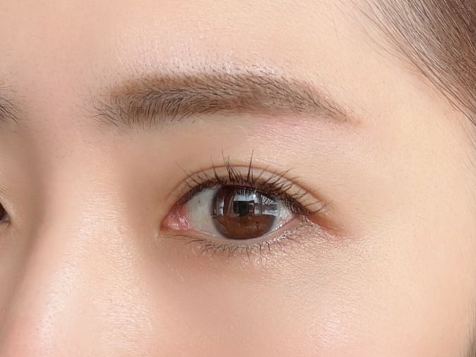 自然に見せるのがカギ！大人の涙袋メイクの正解