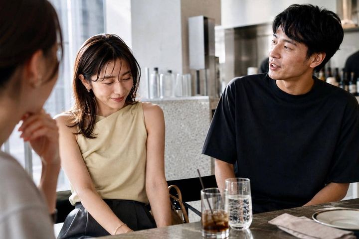 「彼女、本当にすごいんだよ」男性が本命女性を“人前でも褒めたくなる”理由