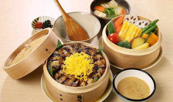 【大阪府大阪市】豚肉創作料理レストラン「豚と炭火。こぶた家」の2号店がリンクス梅田にオープン
