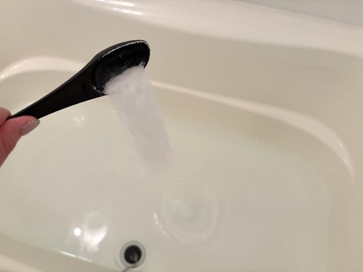 画像2: 首周りの気になる汚れ