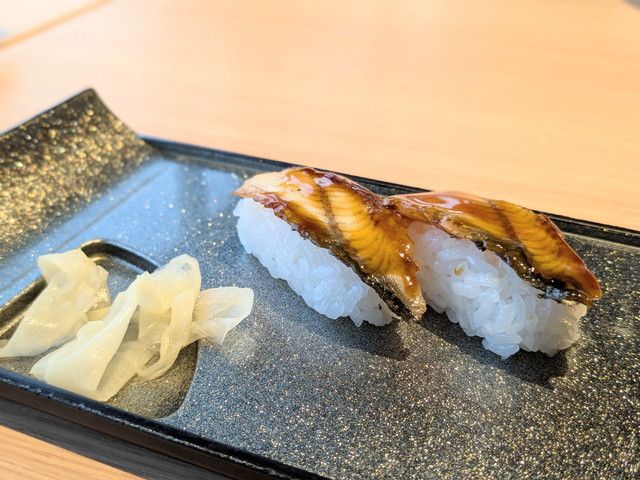 夏季メニューのうなぎ握り