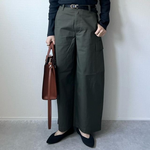UNIQLO「バレルカーゴパンツ」