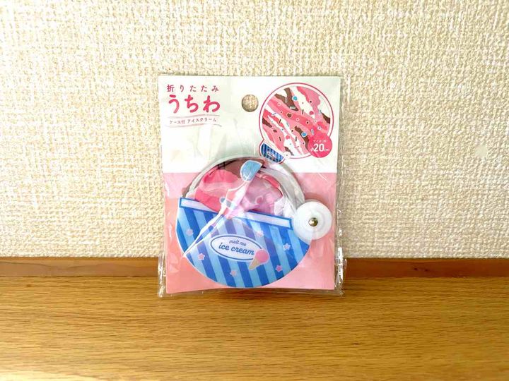 うちわ (1)