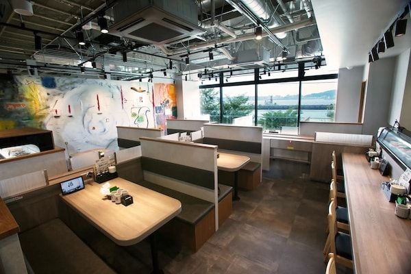 【福岡県北九州市】「門司港レトロ 渦寿司-UZU-」オープン！職人が握る本格寿司を手頃な価格で提供