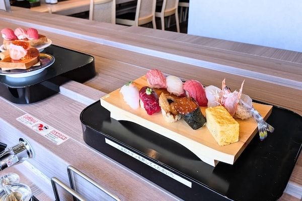 【福岡県北九州市】「門司港レトロ 渦寿司-UZU-」オープン！職人が握る本格寿司を手頃な価格で提供