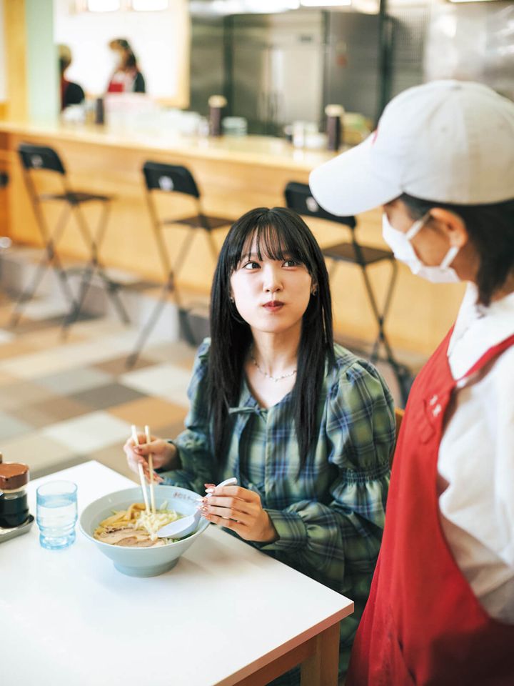歌手・小関 舞