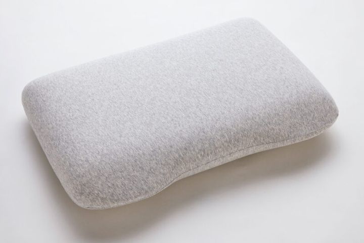 nishikawa #005 punitoro まくら 2サイズ ¥6,600（専用まくらカバーつき）／nishikawa