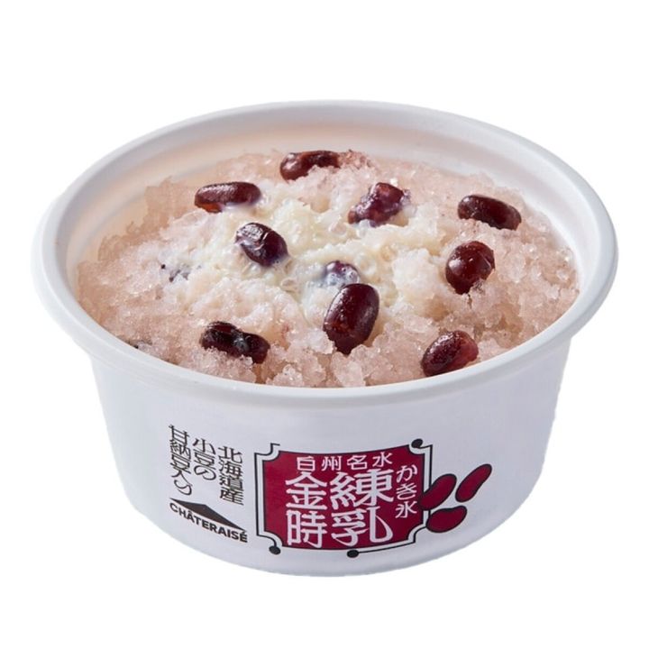 カップ入り練乳金時かき氷、小豆と練乳がたっぷりトッピング