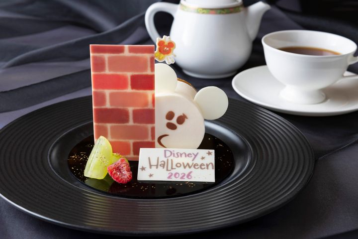 ディズニーアンバサダーホテル「ハイピリオン・ラウンジ」“ディズニー・ハロウィーン”ケーキセット