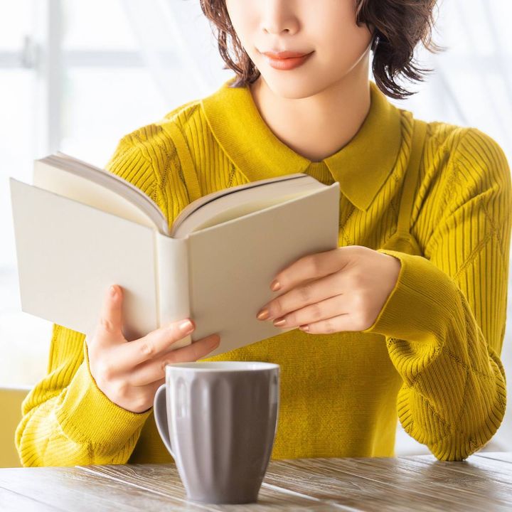 読書する人