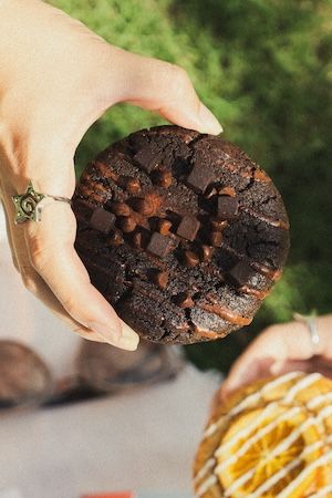 アメリカンクッキーPUG、新作「ボールド ボストンクッキー」と夏季限定クッキーを発売