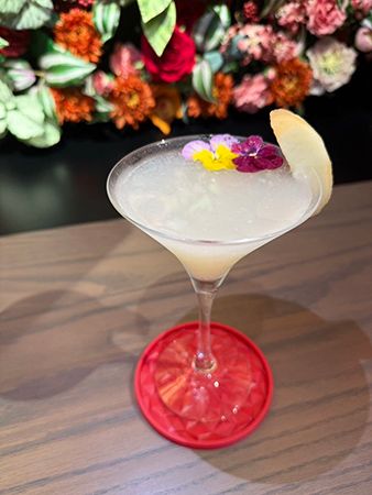 【大分県大分市】果肉感にこだわった桃ドリンク！RAISE BARに2つの夏季限定新メニューが登場