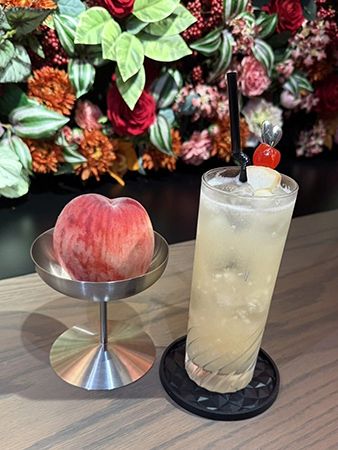 【大分県大分市】果肉感にこだわった桃ドリンク！RAISE BARに2つの夏季限定新メニューが登場
