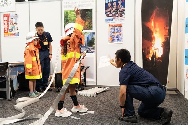 【東京都渋谷区】1,000名以上が来場し大盛況！小学生が社会を学ぶ「職業体験EXPO 2026」開催