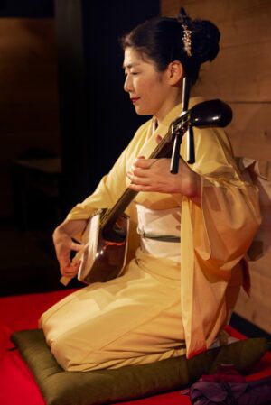 高座中の桂小すみさん