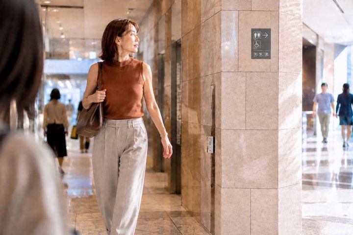 「最近、トイレが近くなった気がする…」40代以降が知っておきたい“女性ホルモン”の変化