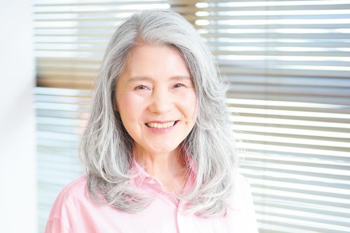 50代以上専門【えがお美容室】に全国から通う理由とは？ 白髪・髪質変化に寄り添う提案と自宅で再現できる大人ヘア