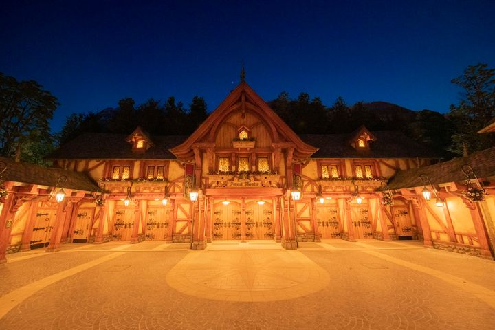 ファンタジーランド・フォレストシアター