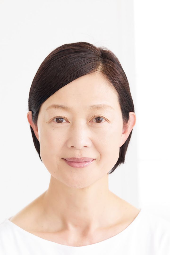ヨレ防止テク【4】Tゾーンや小鼻にプレストパウダーを