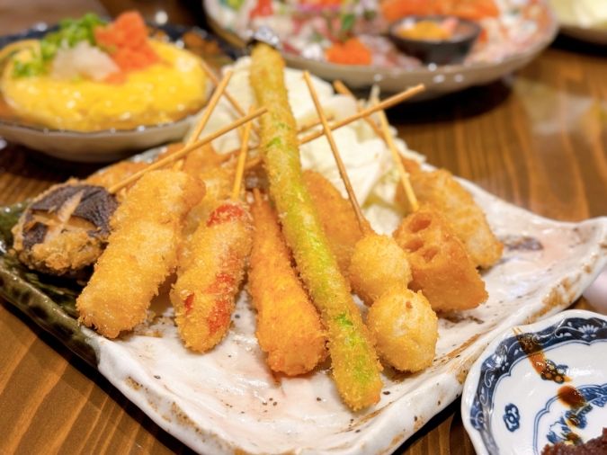 大衆酒場 ぎふや 福岡天神店 串かつ盛り合わせ