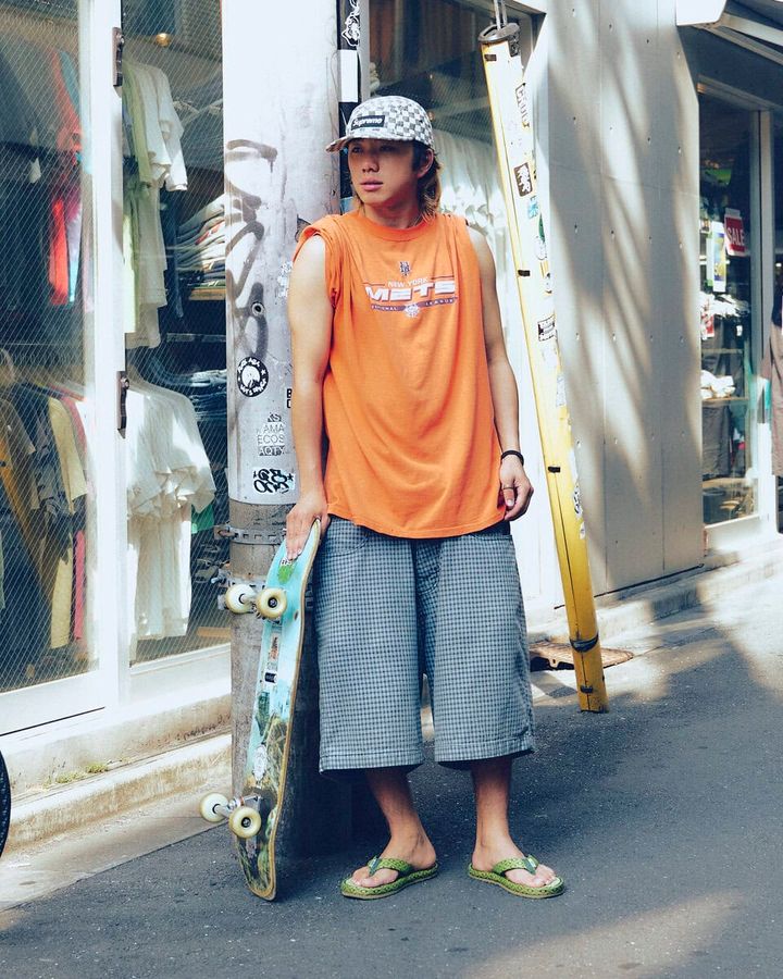 【10代スナップ＠高円寺】ビッグTシャツとゆったりショーツが気分！柄はチェックで合わせて